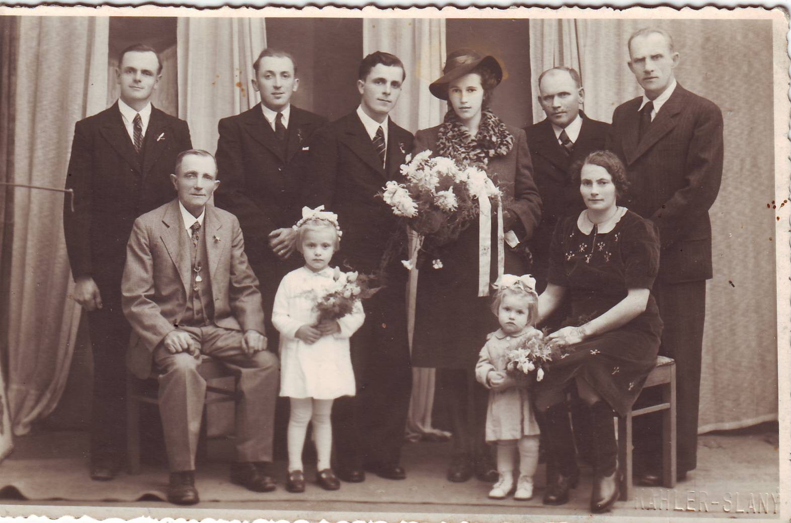 svatba František a Božena Dragounovi.jpg